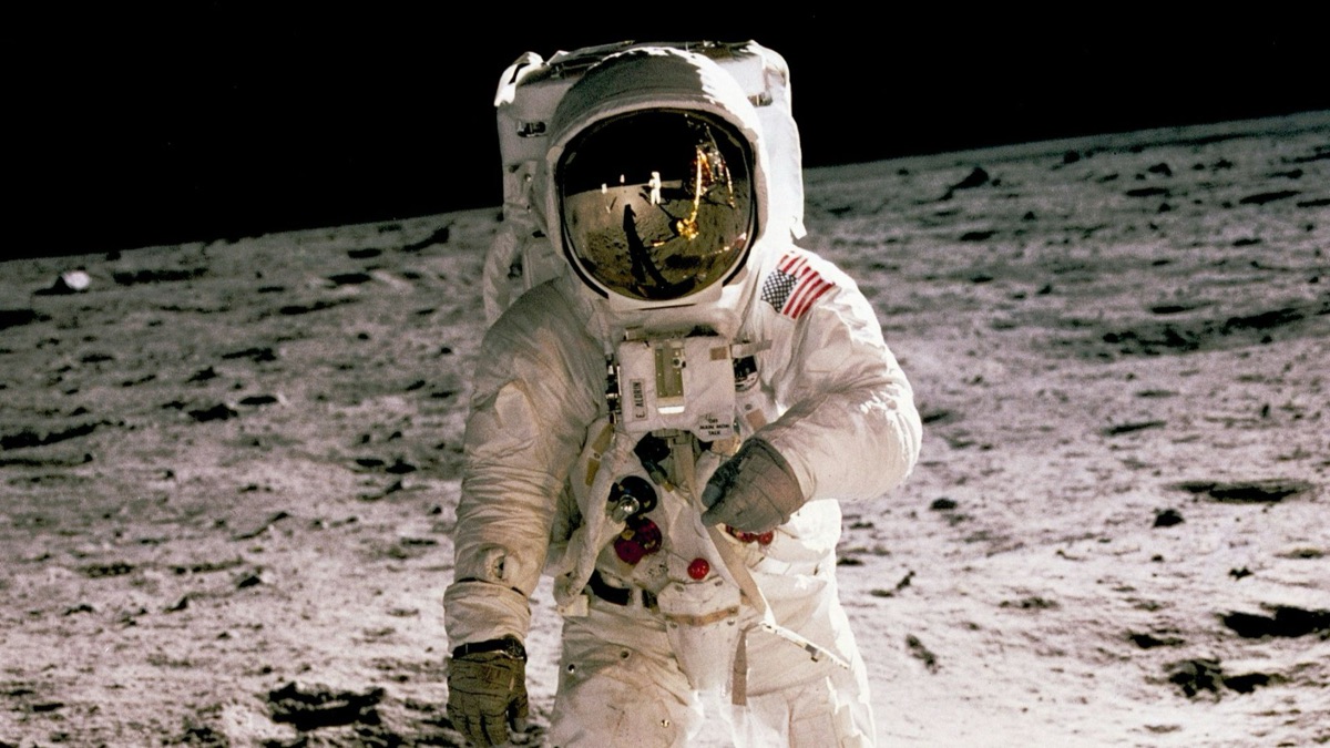 5 Famous Astronauts You Should Learn About