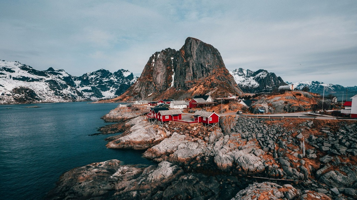 5 Countries To Visit With Breathtaking Natural Landscapes